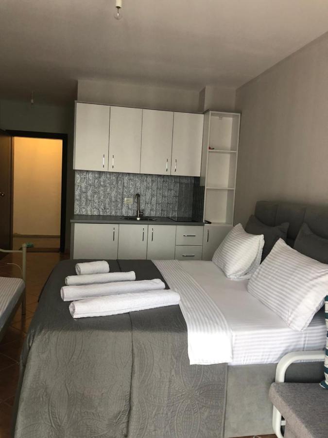 Apartament Raci Shengjin Exterior photo